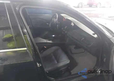 2007 BMW 530I из США, поврежденный, VIN WBANE73527CM51900